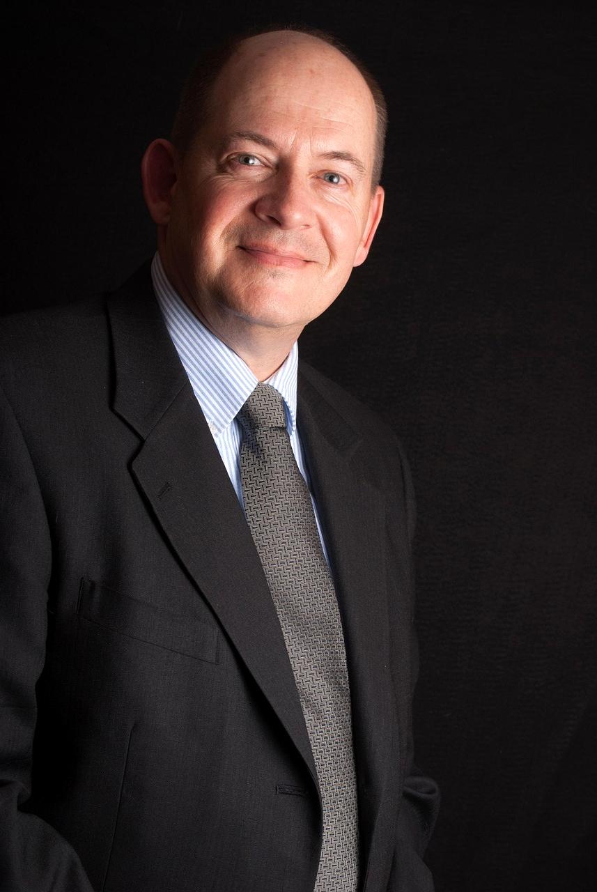 Portret Joanny Shields, CEO BenevolentAI